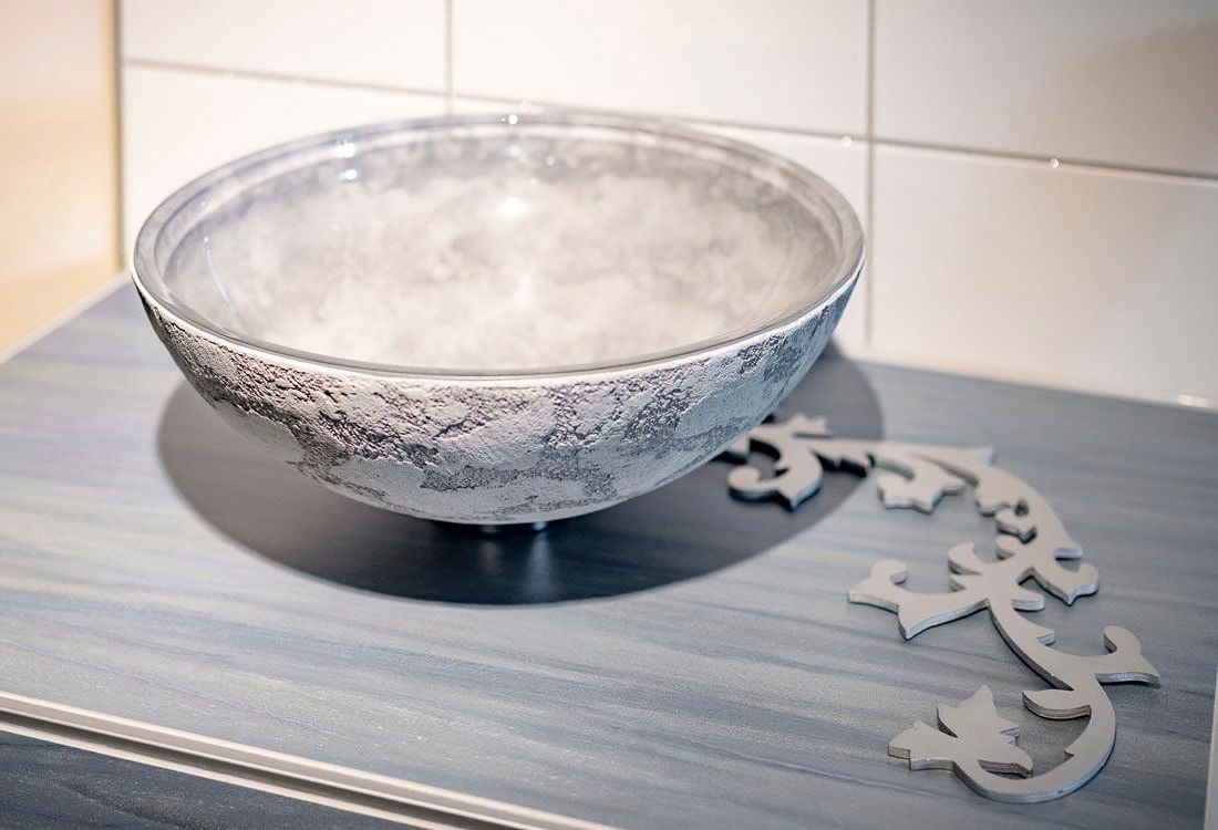 Klassische oder extravagante Badlösungen im Bäderstudio von WKS Saalfeld - Wärme-, Klima- & Sanitärtechnik in Thüringen